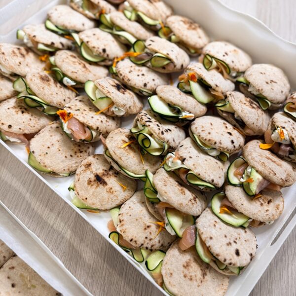 Box - Pitas de salmón ahumado