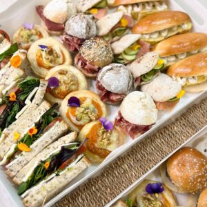 Tardana Box Brunch