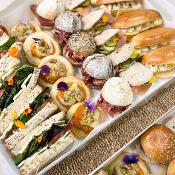 Tardana Box Brunch